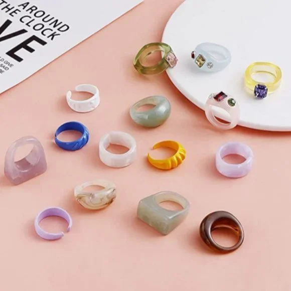 BRANDY MELVILLE 15 Pcs Colorful Rhinestone Resin Cute Trendy Chunky Rings - Picture 2 of 7